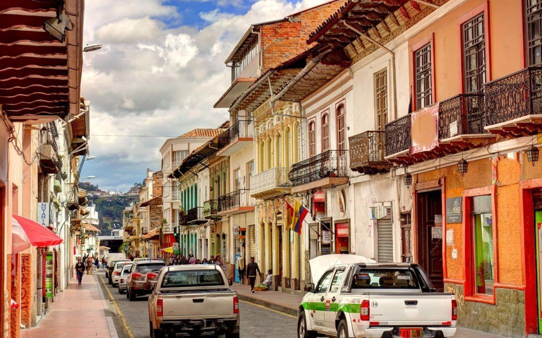 Descubriendo los Tesoros Turísticos de Cuenca, Ecuador