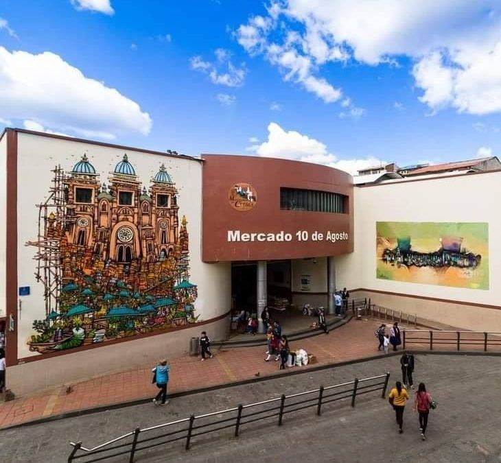 Mercado 10 de Agosto, Cuenca Ecuador – Un Festín para los Sentidos